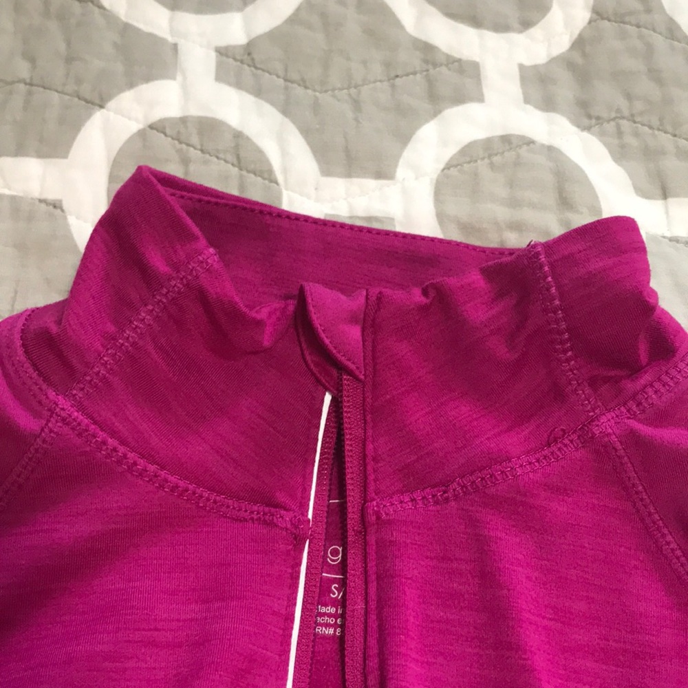 ZIP-UP - Picture 6 of 8